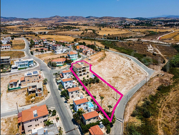 5 Bedroom Luxury House Within Large Parcel of Land, Timi, Paphos