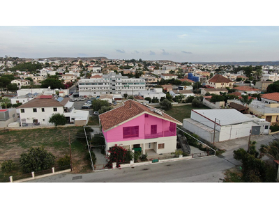 Σπίτι τεσσάρων υπνοδωματίων στο Τσέρι, Λευκωσία in Nicosia