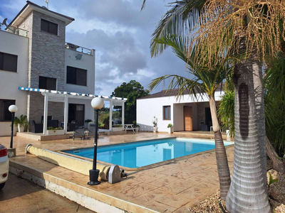 5 Bedroom Villa for Rent  in Famagusta