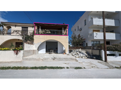 Three bedroom upperhouse located in Agios Nikolaos, Larnaka in Larnaca